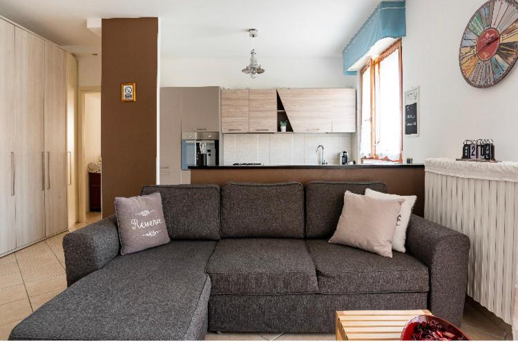 Casti - Appartamento Mm3 Comasina Milan Bagian luar foto